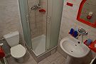 Hotel u Koci&aacute;na - Tř&iacute;lůžkov&yacute; pokoj č.1. Bathroom