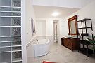 Jednorozec Apartments - Londynska Balkon Bathroom 2