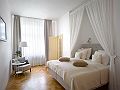 Holečkova Apartments - SKY Bedroom 2