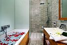 Residence Malostranska - Executive apartment Bathroom