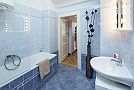 4 room apartment in Templova Bathroom 1