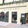 Grand Cru - 1 Outside the building