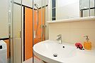 Dlouha Apartments - St. James the Greater 2A Bathroom