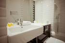 P&O apartments Warsaw Accommodation - Bednarska 24 Bathroom